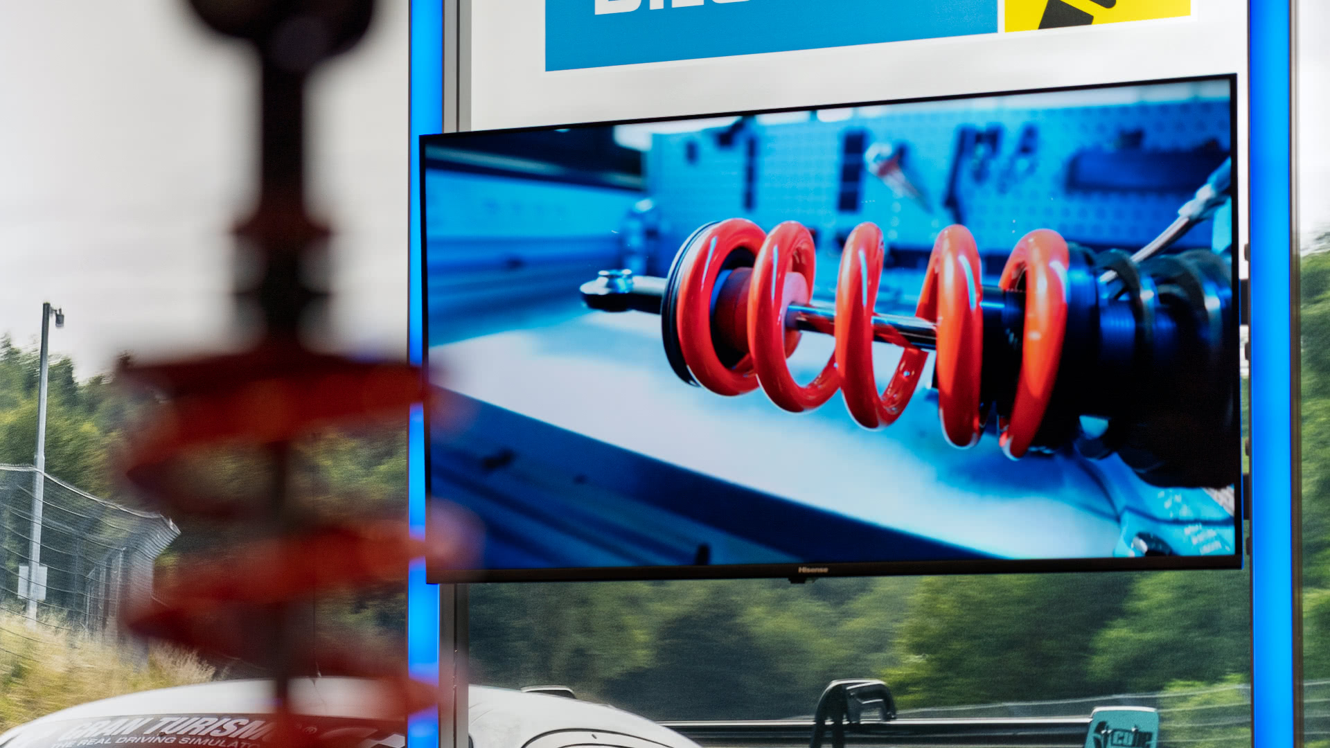 LED Lightframe TV Halter