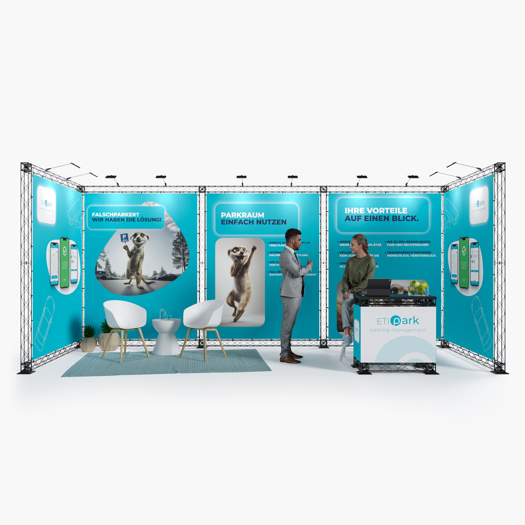 Ein Messestand mit türkisfarbenen Wänden, zwei Personen, die sich an einem Tresen unterhalten, weißen Stühlen und großen Bildern von Hunden und Werbung für Park-Apps. Ein Text auf Deutsch hebt die Vorteile einer Parklösung hervor.