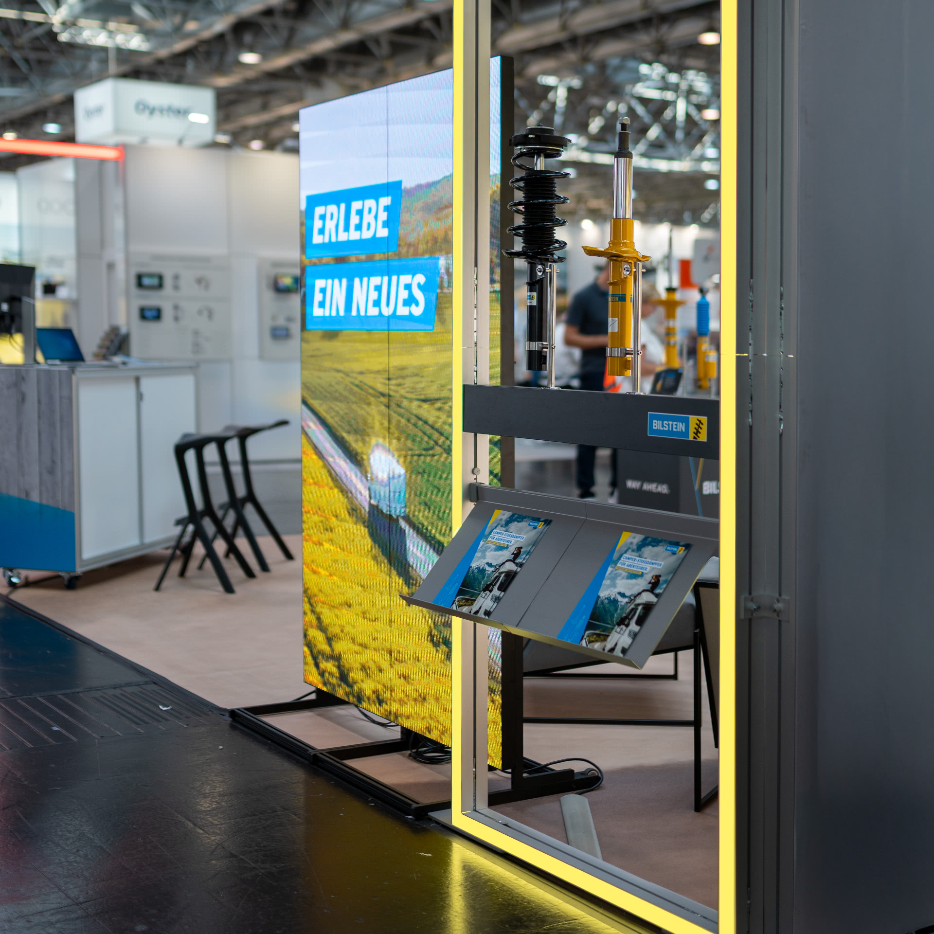 LED Videowall, Lightframe Exponathalter